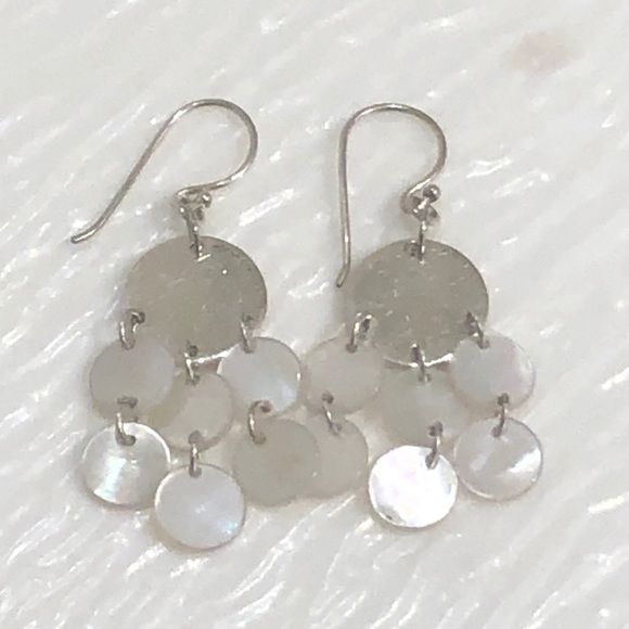🌹 Silver earrings with motherofperl disks - Picture 1 of 5